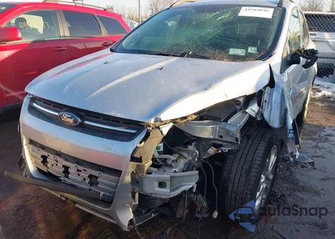 2015 Ford Escape Se from USA, damaged, VIN 1FMCU9G90FUC45551